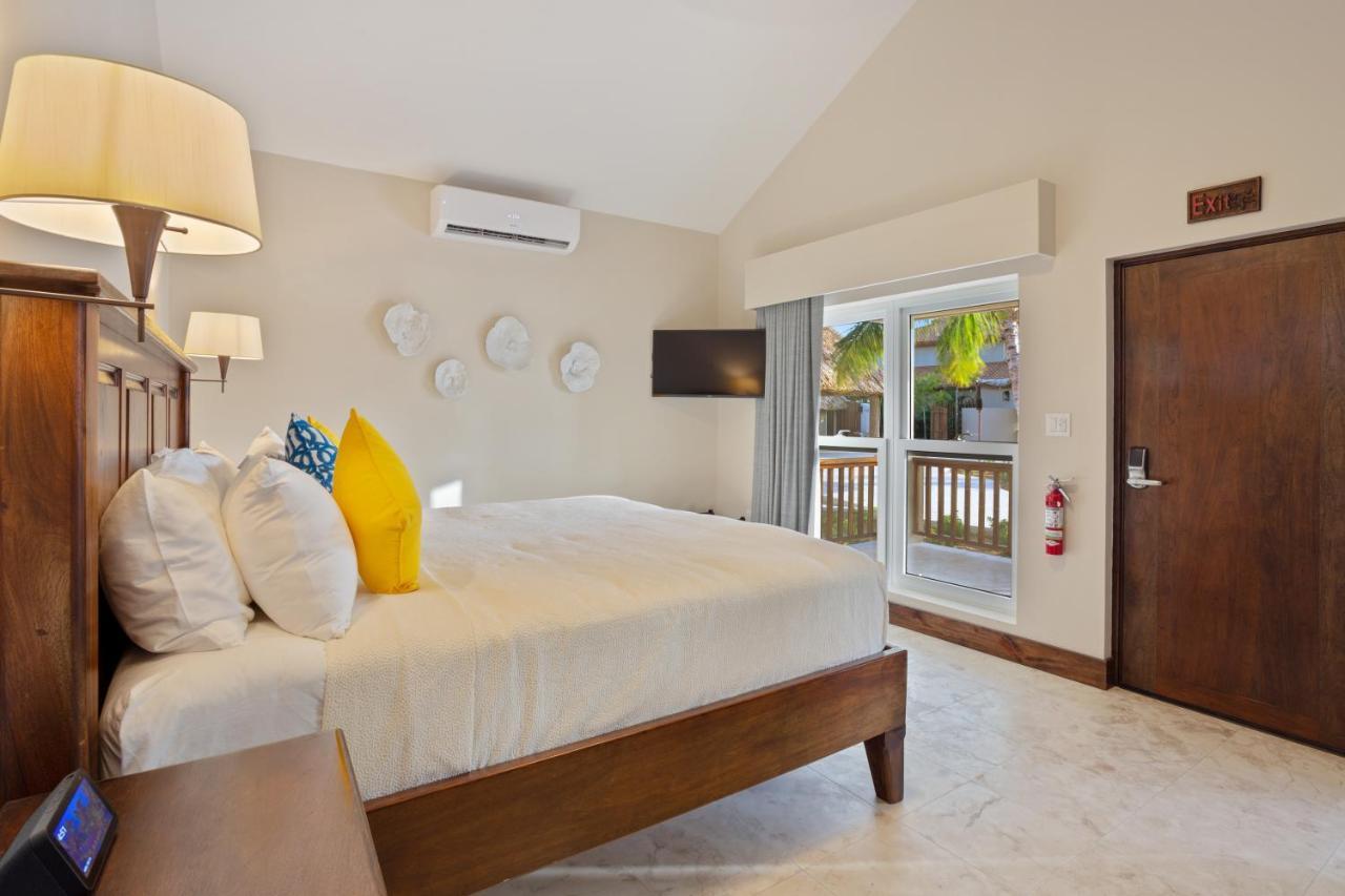 Sirenian Bay Resort Placencia Exterior photo